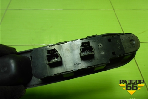 Модуль управления стеклоподъёмниками (на 4 двери) (5326970475) для Peugeot 307 с 2001-2007г