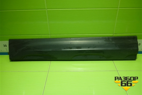 Накладка двери передней левой (2GL854939) для Volkswagen Taos с 2020г (Таос)