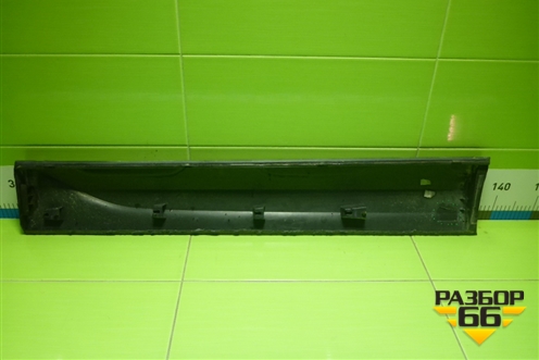 Накладка двери передней левой (2GL854939) для Volkswagen Taos с 2020г (Таос)