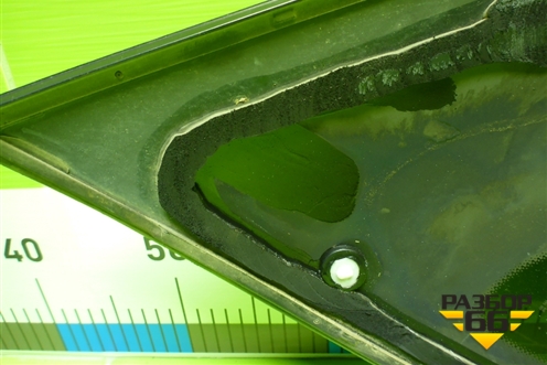 Стекло глухое левое (заднее) (A1666702112) для Mercedes Benz ML-Klass W166 c 2011г (МЛ)