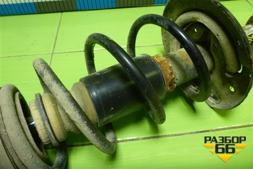 Амортизатор передний левый (8450031057) для VAZ Vesta/Веста с 2015г