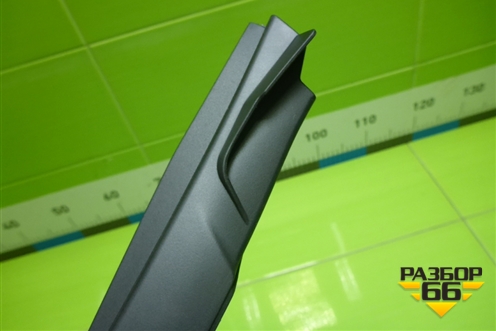 Молдинг лобового стекла правый (новый) (51137475010) для BMW 4-серия G22 с 2020г