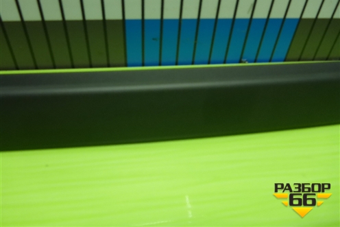 Молдинг лобового стекла левый (новый) (51137475009) для BMW 4-серия G22 с 2020г