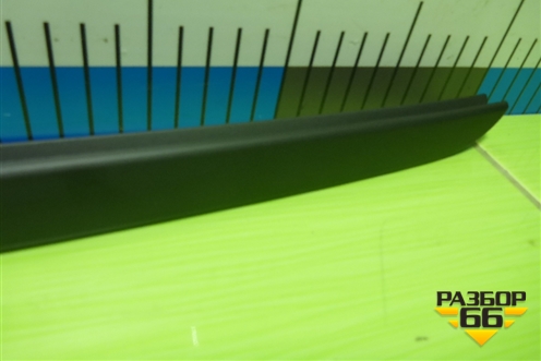 Молдинг лобового стекла левый (новый) (51137475009) для BMW 4-серия G22 с 2020г