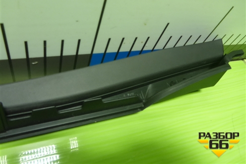 Молдинг лобового стекла левый (новый) (51137475009) для BMW 4-серия G22 с 2020г