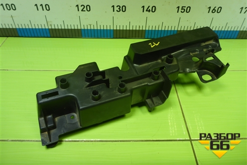 Кронштейн (C23568D69A) для Mazda Mazda 5 с 2005-2010г