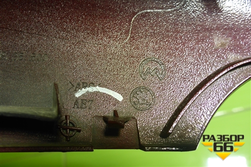 Накладка зеркала правого для Skoda Rapid с 2013г (Рапид)