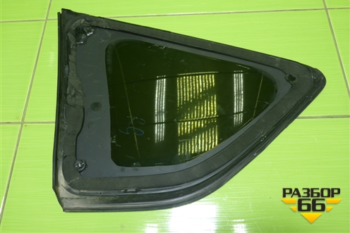 Стекло глухое правое (6271042310) для Toyota Rav-4 с 2012-2019г (Рав 4)
