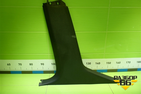 Обшивка стойки центральная нижняя левая (9675973777) для Peugeot 408 с 2012г