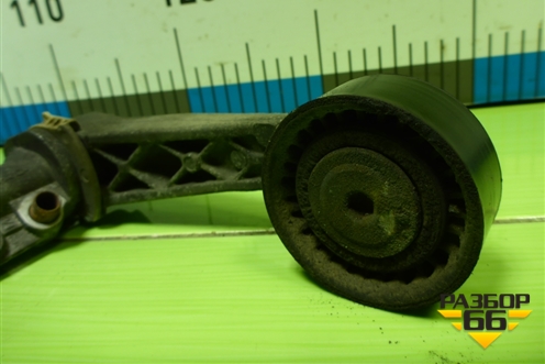 Кронштейн ролика натяжителя (1.6л PSA) (V75710158003) для Peugeot 408 с 2012г