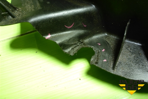 Локер передний правый (9670889580) для Peugeot 408 с 2012г