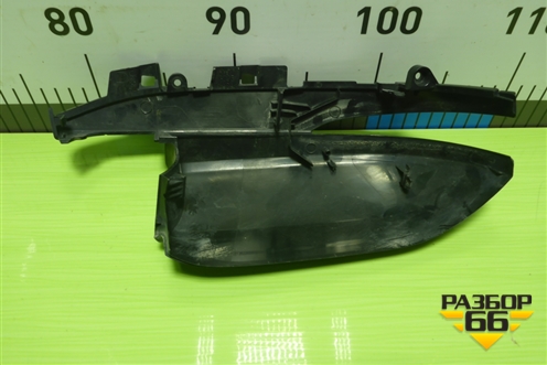 Накладка зеркала правого (нижняя) для Toyota Rav-4 с 2012-2019г (Рав 4)