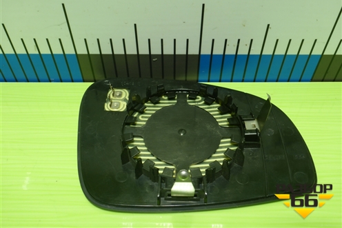 Стекло зеркала левого (новое) для Skoda Fabia с 2007-2014г (Фабия)