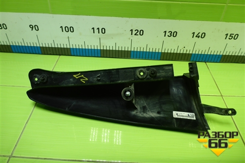 Накладка заднего крыла правого (на стойку) (8200414581) для VAZ Largus/Ларгус с 2012-2024г