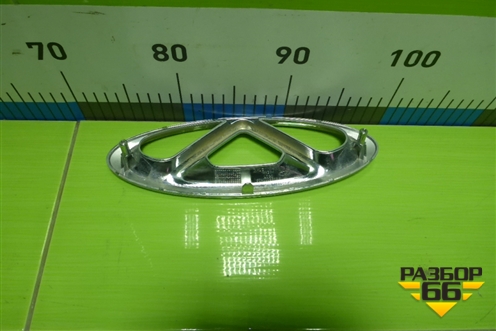 Эмблема в решетку радиатора (609000931AA) для Chery Tiggo 7 Pro с 2019г (Тиго 7 Про)