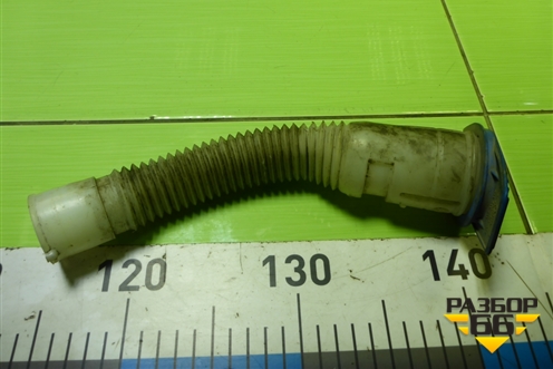 Горловина бачка омывателя лобового стекла для Hyundai Solaris с 2010-2016г (Солярис)