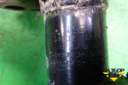 Амортизатор передний правый (543021AN0B) для Nissan Murano (Z51) с 2007-2015г (Мурано)