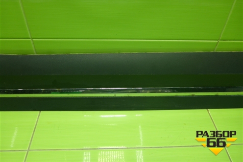 Накладка двери передней правой (A2477271501) для Mercedes Benz GLA-Klass H247 с 2019г (ГЛА)