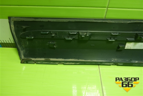 Накладка двери передней правой (A2477271501) для Mercedes Benz GLA-Klass H247 с 2019г (ГЛА)