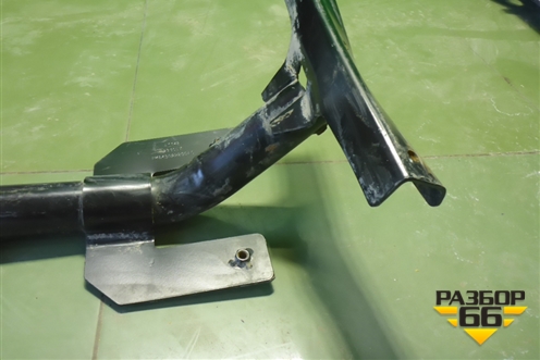 Кронштейн переднего крыла правый  (H4843022200A0) для Foton Auman EST с 2016г (Ауман)