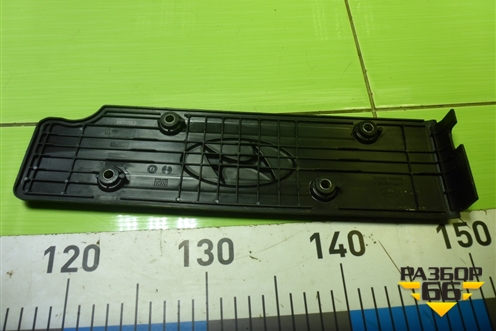 Накладка декоративная на двигатель (G4FC 1.6л) (224052B000) для Hyundai Solaris с 2010-2016г (Солярис)