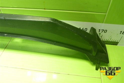 Наполнитель переднего бампера (после 2017г новый) (5261860010) для Toyota Land Cruiser Prado(150) с 2009г (Ленд Крузер Прадо)