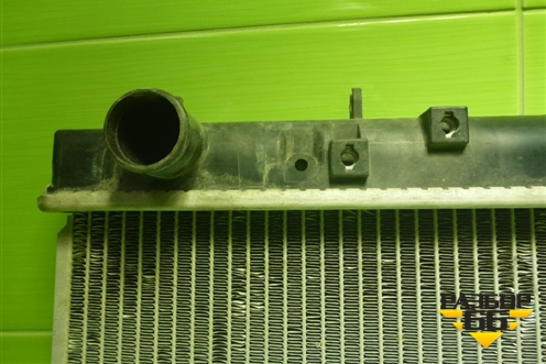 Радиатор охлаждения (дубликат) (TY0009105) для Toyota Land Cruiser (100) с1998-2007г (Ленд Крузер)