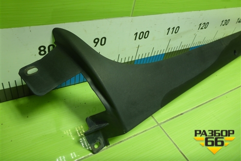 Молдинг лобового стекла левый  (504283187) для Iveco Stralis с 2007г (Стралис)