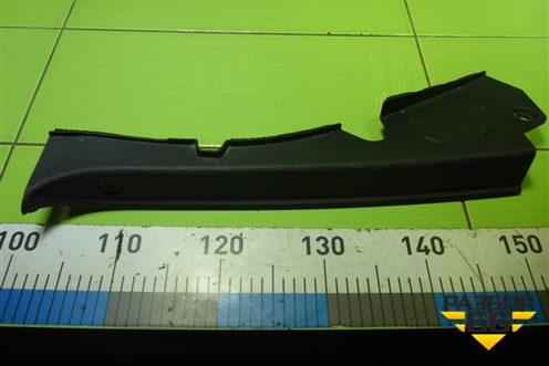 Накладка переднего крыла правого (84169S1500) для Hyundai Santa Fe с 2018-2024г (Санта Фе)