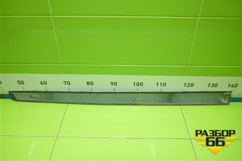 Накладка двери передней правой (21908212140) для VAZ Granta/Гранта