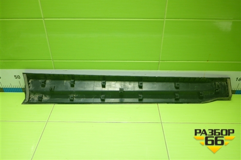 Накладка двери передней правой (6600125112) для Geely Coolray с 2019-2025г (Кулрей)