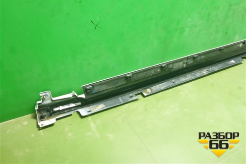 Накладка на порог наружная правая (51778064808) для BMW X3 G01 с 2017г (Х3 Г01)