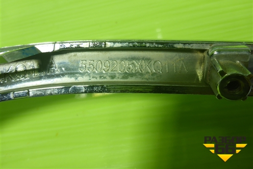 Накладка на решетку радиатора (левая после 2022г) (5509205XKQ11A) для Haval F7 с 2019г (Ф7)