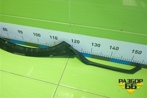 Накладка двери задней правой (6785748032) для Lexus RX 350 c 2015г (РХ)