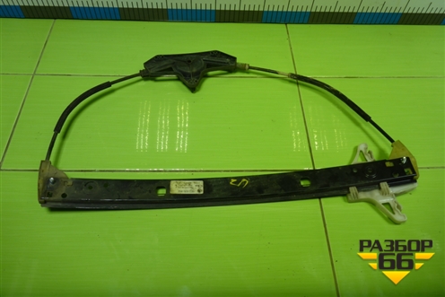 Стеклоподъёмник электрический задний правый (без моторчика) (5E0839462) для Skoda Octavia (A7) с 2013г (Октавия)