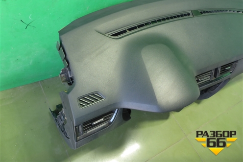 Торпедо под AIR BAG без AIR BAG (5EU857091A) для Skoda Octavia (A7) с 2013г (Октавия)