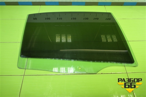Стекло двери задней правой (лифтбэк) (5E5845206C) для Skoda Octavia (A7) с 2013г (Октавия)