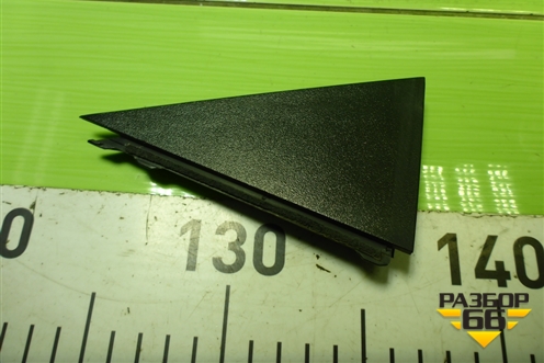 Накладка двери задней правой (уголок хетчбэк) (838404X000) для Kia Rio с 2011-2016г (Рио 3)