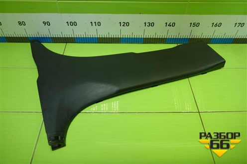 Обшивка стойки центральная нижняя правая (858454Y000) для Kia Rio с 2011-2016г (Рио 3)