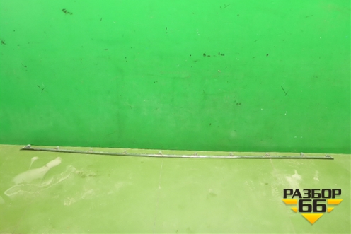 Накладка на порог наружная правая (хром) (7585733010) для Toyota Camry V70 с 2017г (Камри)