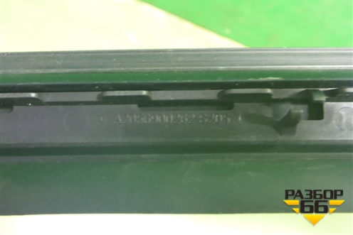 Молдинг крыши правый (A2056900282) для Mercedes Benz C-Klass W205 с 2014г (Ц)