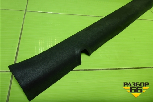 Накладка порога внутренняя переднего левого (858714Y000) для Kia Rio с 2011-2016г (Рио 3)