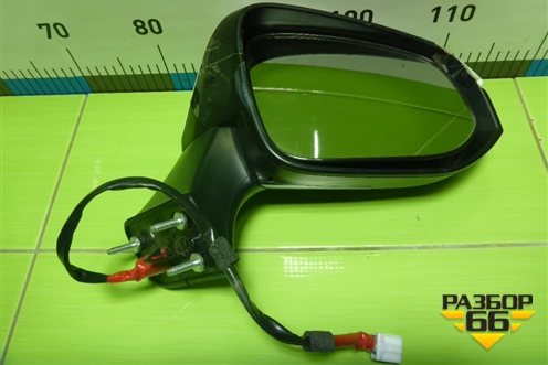 Зеркало правое электрическое (9 контактов) для Toyota Harrier с 2020-2025г (Хариер)