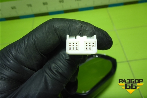 Зеркало правое электрическое (9 контактов) для Toyota Harrier с 2020-2025г (Хариер)