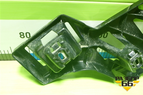 Кронштейн заднего бампера правый (A2928800203) для Mercedes Benz GLE-Klass (купе) C292 с 2015г (ГЛЕ)