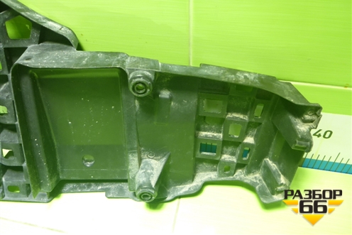 Кронштейн заднего бампера левый (51128069247) для BMW X5 G05 с 2018г (Х5 Г05)