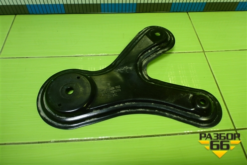 Кронштейн подрамника правый (2810131U7300) для JAC J7 с 2020-2025г (Джей7)