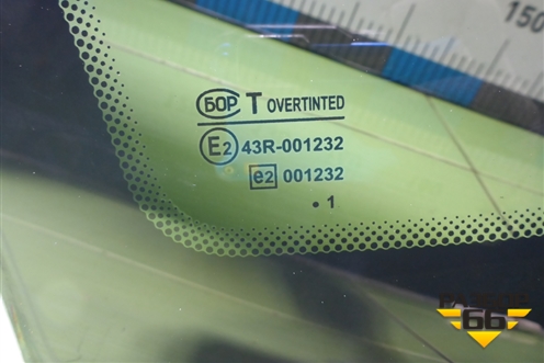 Стекло глухое левое (хетчбэк) для VAZ Kalina/Калина