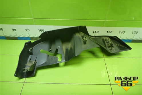 Держатель задней полки левый (2N11N46809APW) для Ford Fusion с 2002г (Фьюжн)