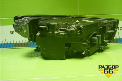 Фара левая (Led без блова) (32293922) для Volvo XC40 с 2017г (ХС40)